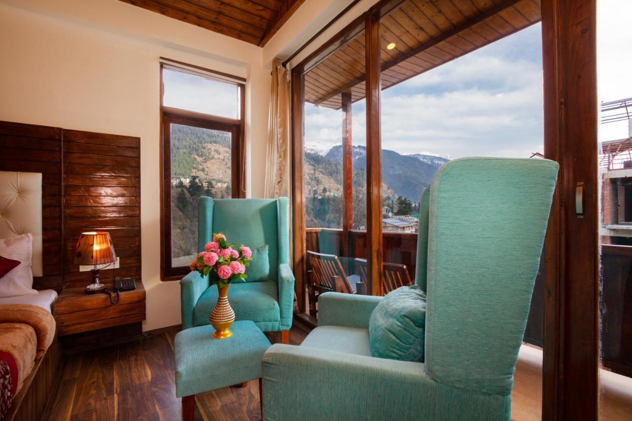 The Spruce Mansion Hotell Manāli Exteriör bild