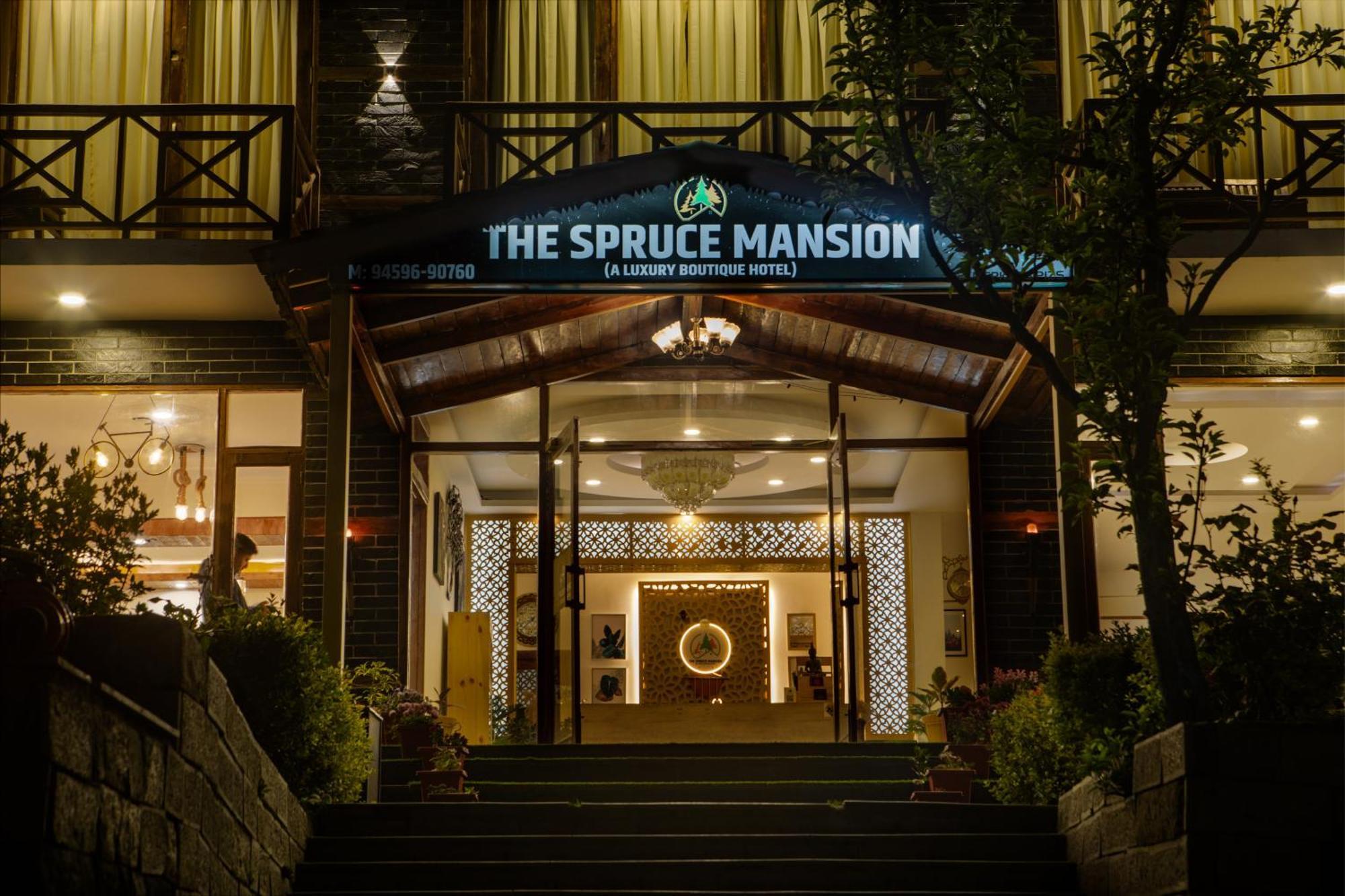 The Spruce Mansion Hotell Manāli Exteriör bild